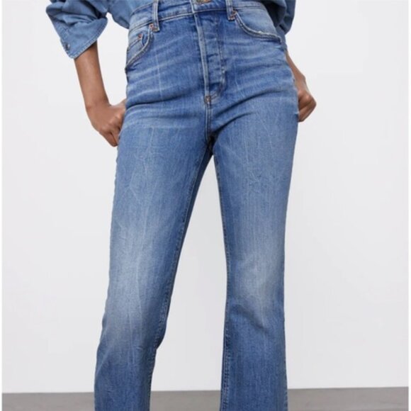 ZARA Beamy Blue Raw Hem Flare Jeans | Size 4 / 36 | High Waist | Rare Wash - Picture 2 of 14